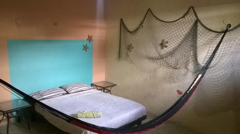 Maya Cha'An Guesthouse Гостевой дом Канкун